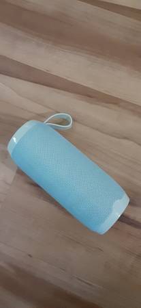 Waterproof portable speaker 1