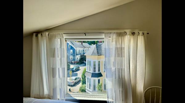$1,990 / 1br - 600ft2 - FURNISHED STUDIO, ALL UTILS INCLUDED, DOWNTWN NBPT MA (9G4) (NEWBURYPORT, MA)63620274620289122