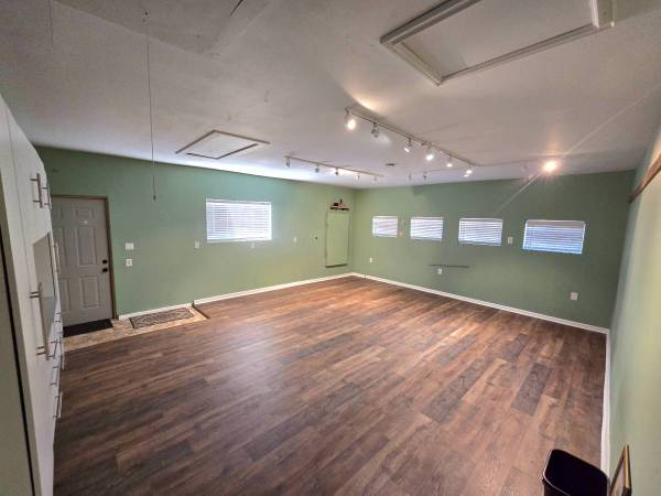 $2,500 / 4br - 3000ft2 - Country living Close to town (Santa Fe)63659901194883123