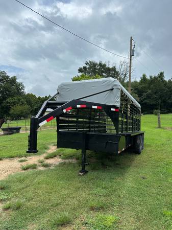 16ft Stock Trailer 1