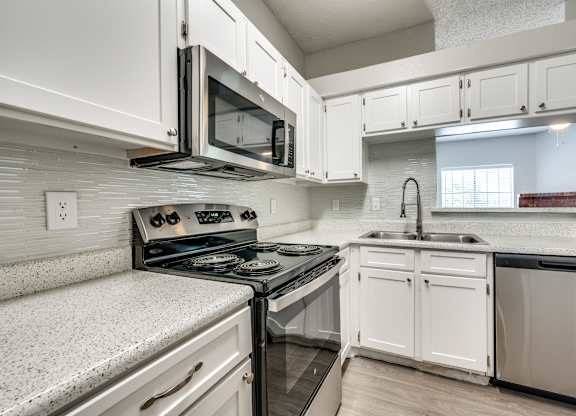$1,075 / 1br - 674ft2 - En Irving, estacionamiento reservado y cubierto, 1/BA 1/BA (1400 Esters Rd, Irving, TX)63796555367811123