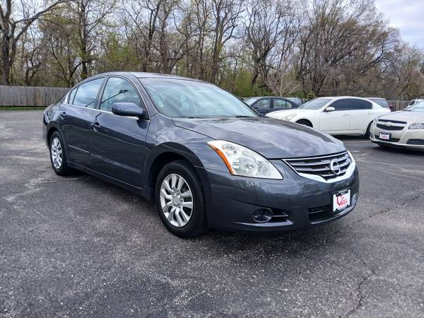 2010 NISSAN ALTIMA - $3,999 (BEACH PARK, ILLINOIS)63618900469889122