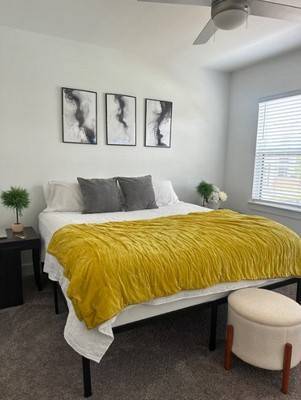 $500 / 1br - Spacious Private Room With Bath – Pet Friendly Area 💖 (Tulsa, OK)63806193979009120