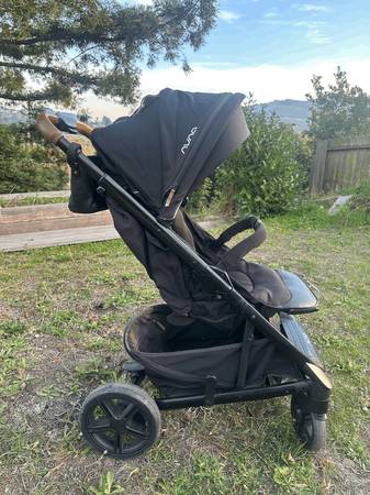 Nuna Tavo Stroller in Excellent Condition 1