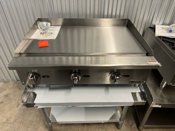 36” Flat Iron griddle 1