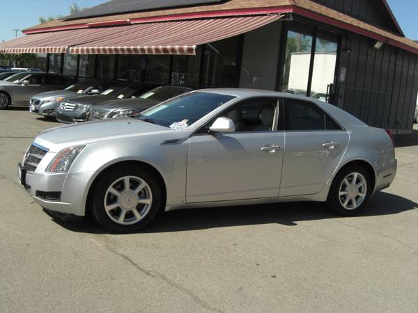 2009 Cadillac CTS, único dueño, 72 mil millas. Todo como nuevo, neumáticos, sistema Bose, tracción trasera - $7,699 (Escondido)63470055416835123