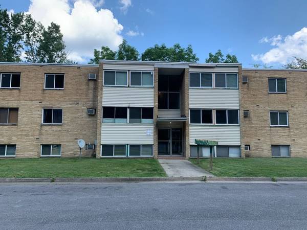 2 Bedroom Apartment one bath 1
