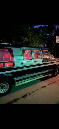 85' Ford Conversion camp van 1