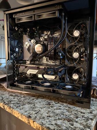 Custom built gaming PC 1