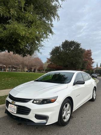 2016 Chevy Malibu 1