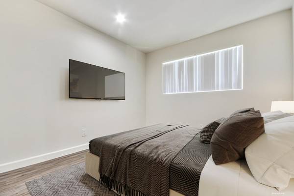 $1,775 / 1br - 550ft2 - 1 Bed 1 Bath in Mission Hills + $1,000 Off + SS Appliances (Mission Hills)63701167031297124