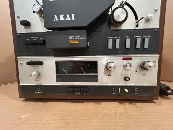 Akai X 360D -  Reel to Reel - in wood case - $100 (Media)63443027378307123