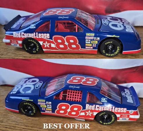Signed 1:24 Die Cast #88 Red Carpet Lease Dale Jarrett Winston Cup NAS 1