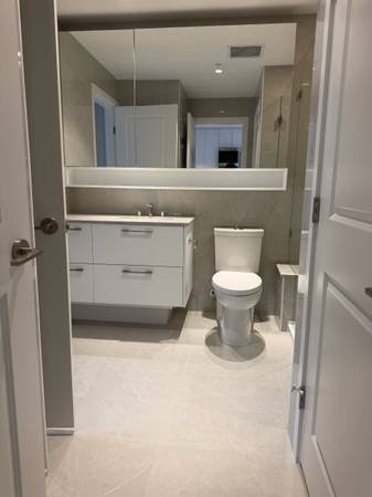 Brand New 1 Bed / 1 Bath Condo in Metrotown — $2,200/mo 4