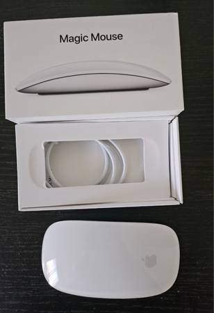 Magic Keyboard and Magic Mouse combo 1