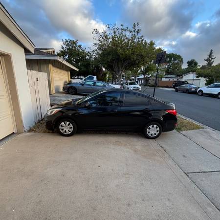 2017 Hyundai accent - $4,000 (San Diego)63618373848065121