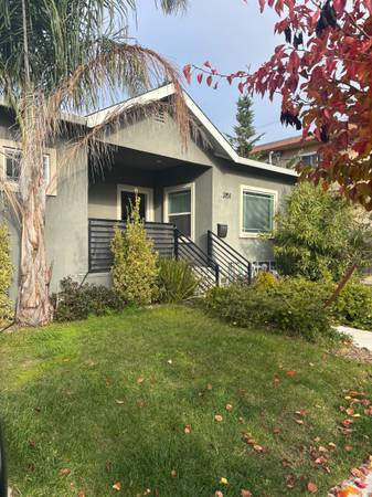 3B2B House. Looking for roommate to split with. 1