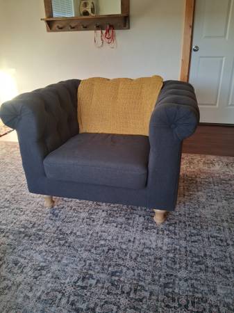 Comfy chair 1