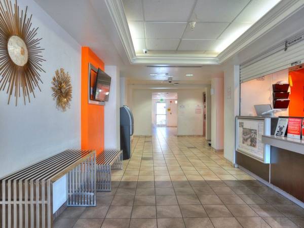 Public Transportation Access, Located in New Orleans, Studio 1BA 1