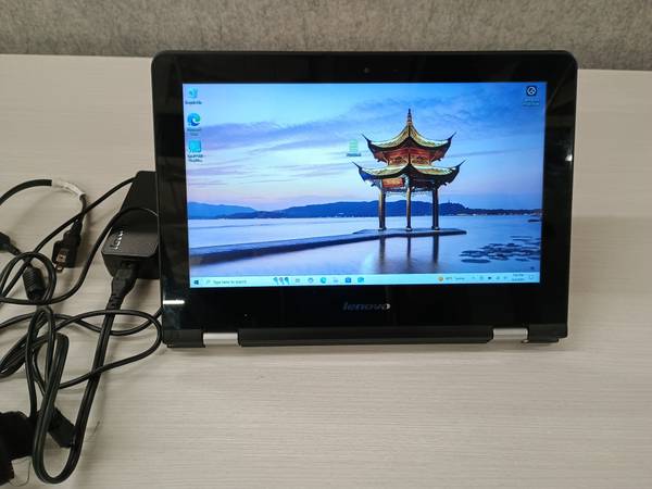 Lenovo Flex 3-1120, Type 80LX touchscreen laptop.  Windows 10 64-bit. 1
