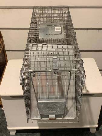 Havahart Large 32” 1 Door Live Animal Trap- Raccoons/Groundhogs/Cats… 1
