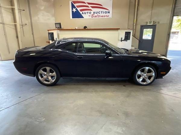 2014 Dodge Challenger 1