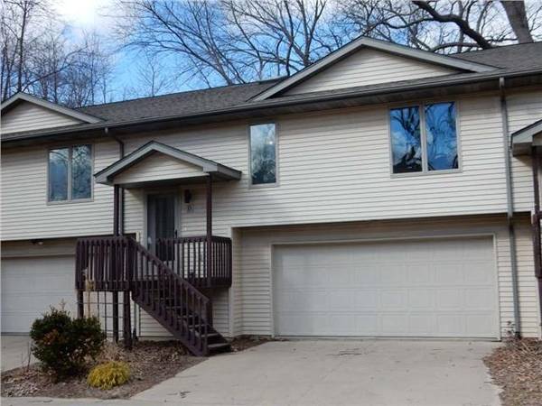 $205,000 / 3br - 1581ft2 - 3 BR ,2 Bath House , Price Cut ,Available now ,Coralville ,Iowa (Coralville)63897405276803120