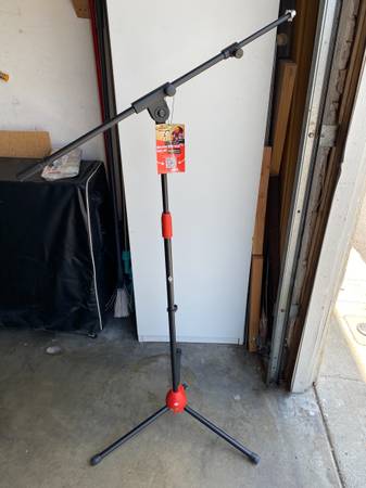 Brand New Microphone boom stand w/ mic holder 1