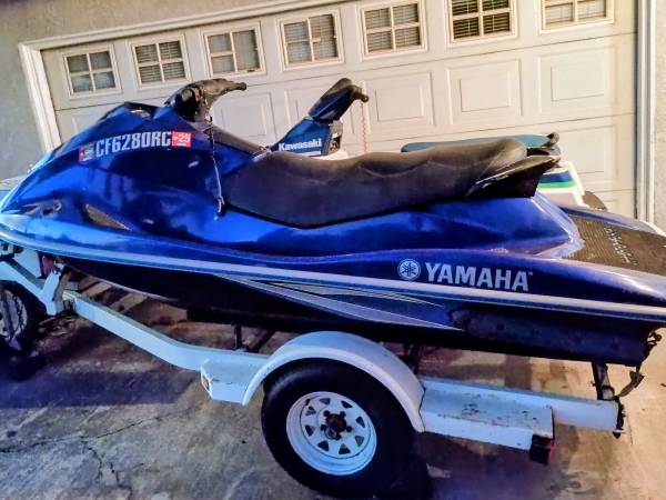 2007 Yamaha vx110 4 stroke jet 2295$ 1