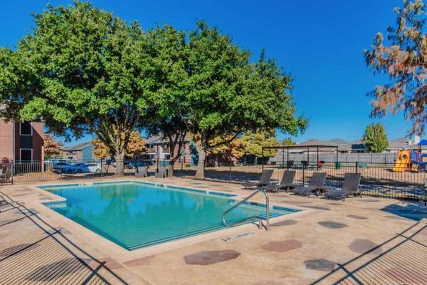 $1,395 / 2br - ESPECIAL..!!NO DEJES PASAR ESTA ESPECIAL PARA LABOR DAY!!! (2333 Escalante Ave, Fort Worth, TX)63846410417025123