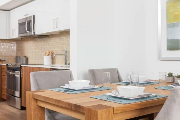 $1,994 / 1br - 672ft2 - Under Cabinet Lighting, Water Views, Views, Tour Today (West Seattle)63688497635203120