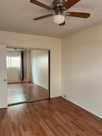 $1,700 / 2br - 950ft2 - Large 2bed/1bath Bluff Park apartment for rent (Long Beach)63893108424835123