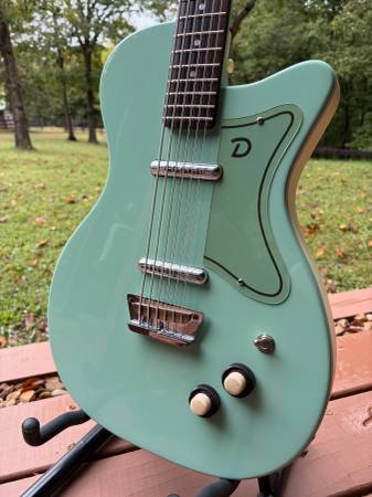 Danelectro Baritone Guitar - Aqua 1