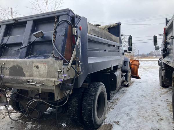 2006 International 7400 - Photo 8