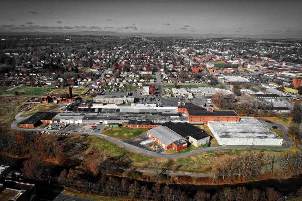 Multiple Warehouse, Flex & Office Spaces Available at South River Mill 1