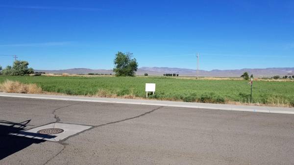 $120,000 FIVE RESIDENTIAL LOTS (LOVELOCK)63682237733377121