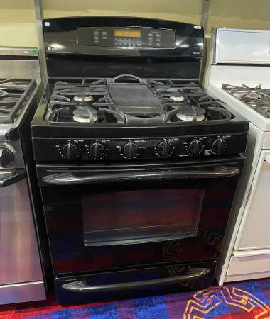 Ge Black Dual fuel Range 1