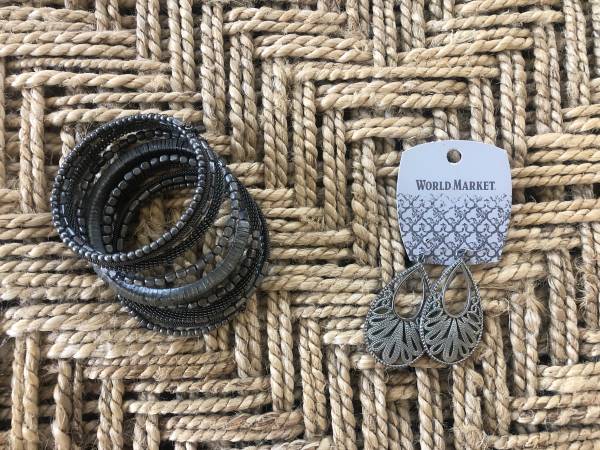 Bracelet Set & Earrings - NEW WITH TAGS 1