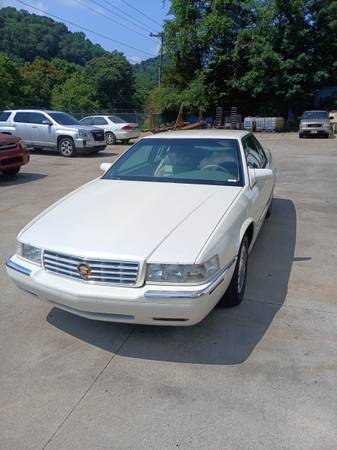 Cadillac Eldorado 1998 - $1.00063621633336323126