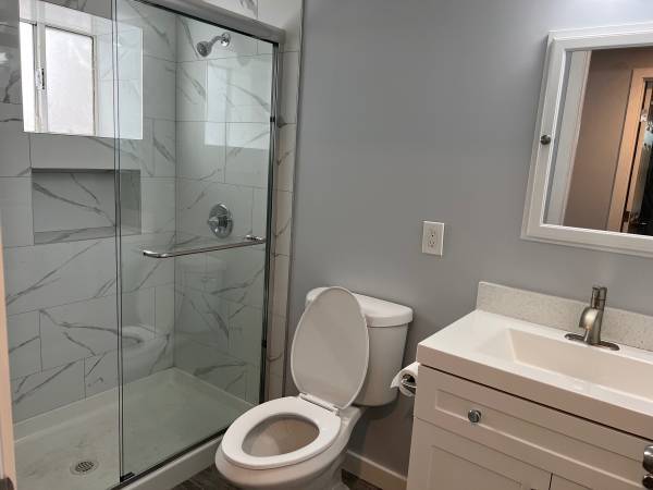 $900 / 1br - 1 Bd/ 1 Office / 1Ba available now (richmond / seacliff)63888990777217123