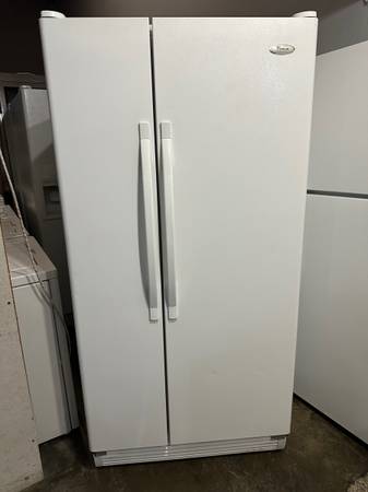 Whirlpool 33” side by side refrigerator 1