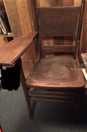 Large antique student desk chair. I believe it's oak. 1