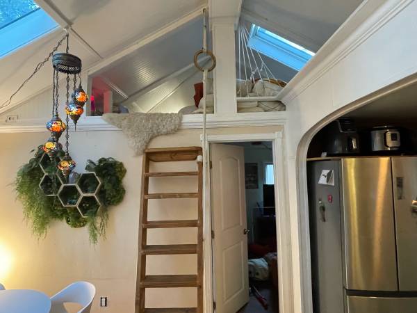 $4,150 / 2br - 800ft2 - Downtown Los Gatos 2 BR Cottage (los gatos)63879906095745120