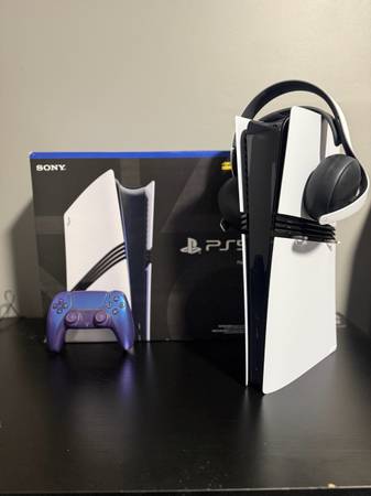 PS5 Pro 2TB Bundle 1