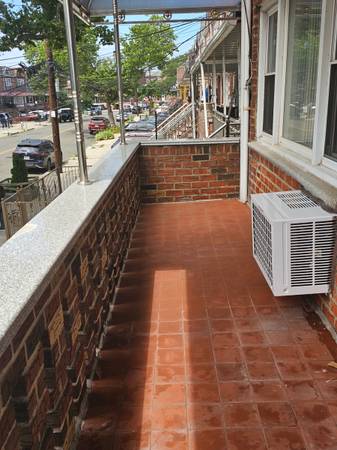 $1,299,000 / 6br - 3265ft2 - For Sale (Canarsie)63827205122179123
