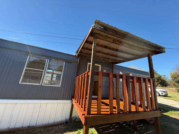 $21,999 / 2br - Exceptional Mobile home (Churchill)