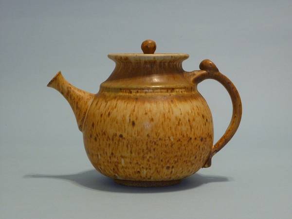 Art Pottery Teapot, Unsigned, Excellent 1