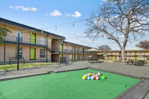 $920 / 2br - 900ft2 - Don't wait! These move-in deals are going fast! (Killeen - Wendland Plaza)63806811803779123