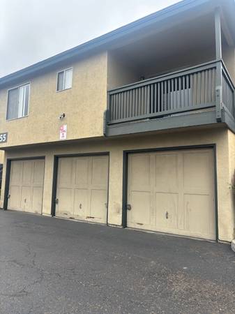 $2,525 / 2br - 925ft2 - Move-In Ready! Spacious 2 Bedroom 2 Bath & Gated Commuity! Unit #41 (Chula Vista)63865483671553122