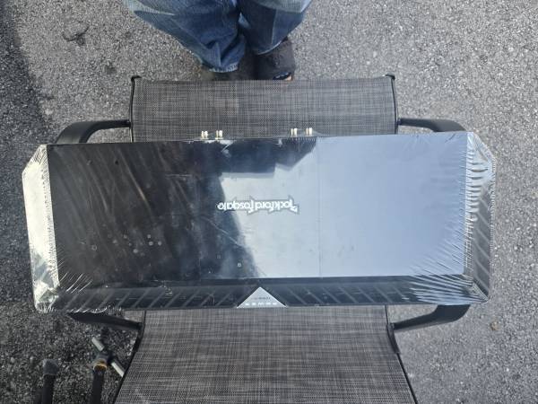 Rockford fosgate 2500.1bd amp 1